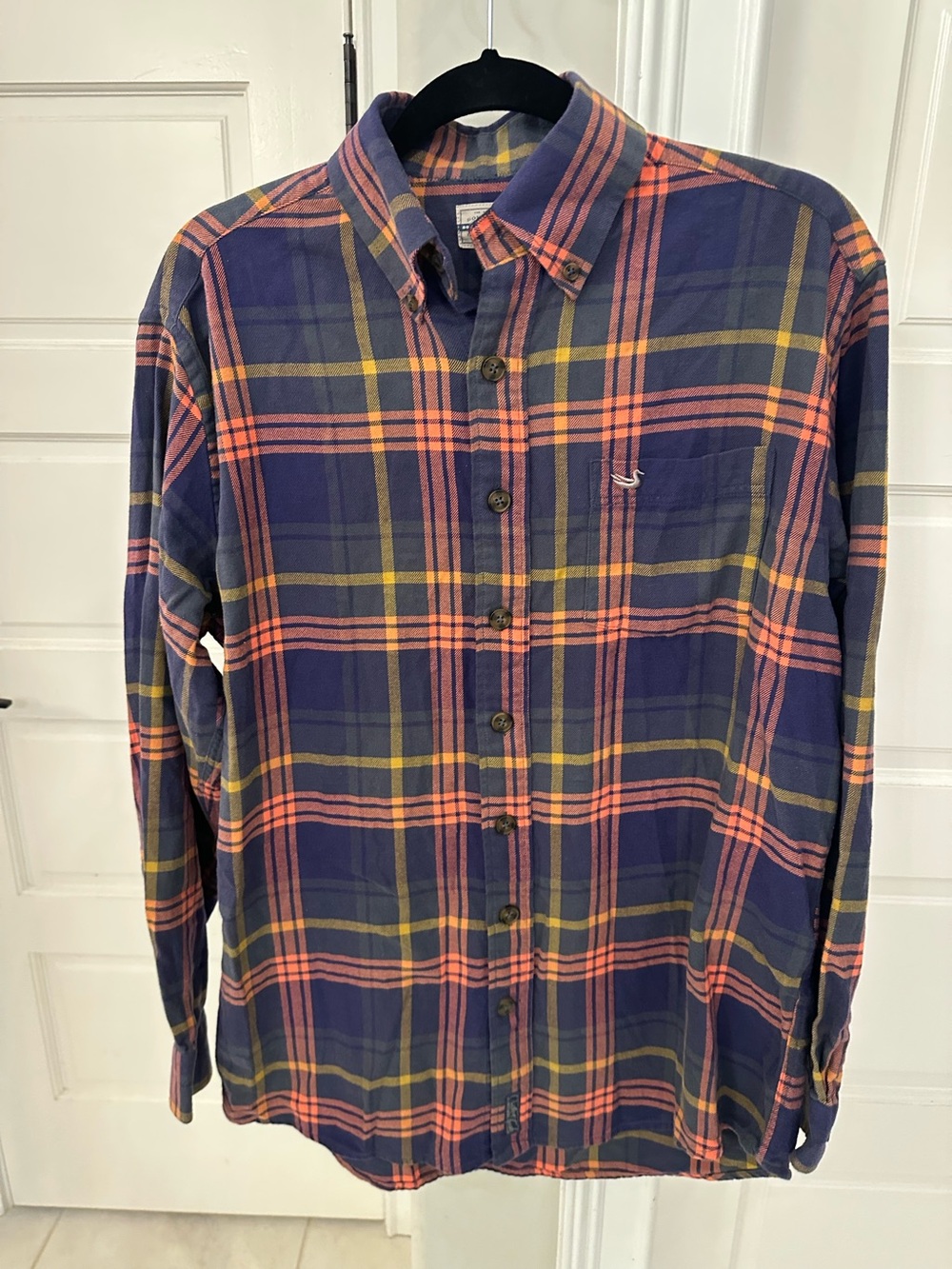 Southern Marsh Button Down Shirt Men’s M Plaid Flannel Long Sleeve Preppy Logo